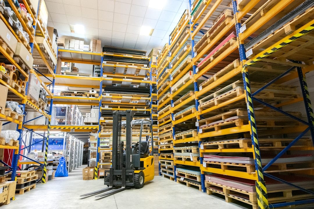 Autonomous forklift with laser SLAM navigation operating in a warehouse